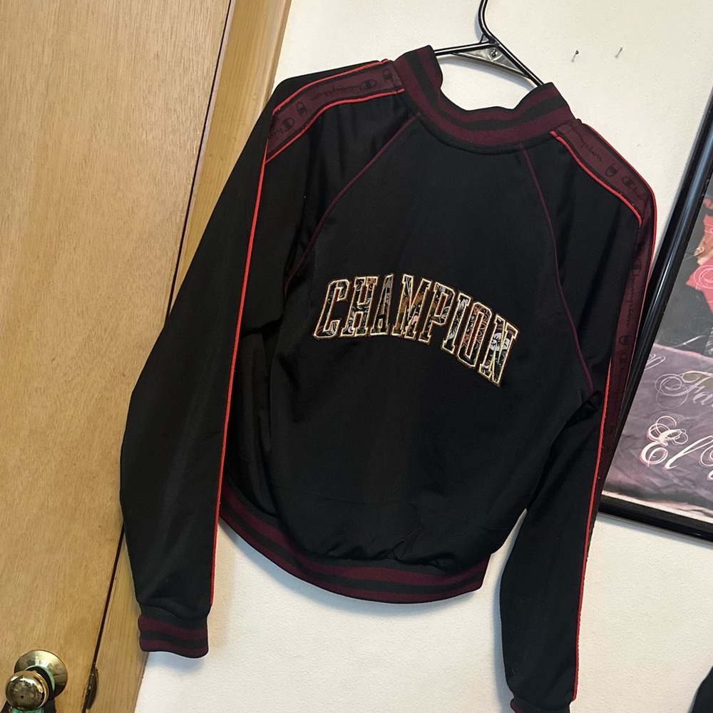 Champion jacket. - Picture 2 of 2